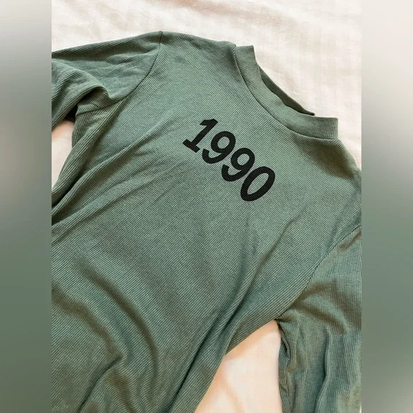 H&M Bodysuit - Picture 2 of 6